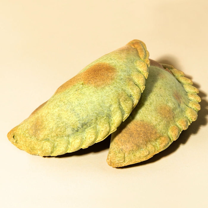Spinach Egg & Cheese Empanada – Vegetarian Breakfast Pastry for Hotels